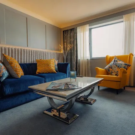 Imperial 4*