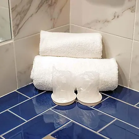 Imperial 4*